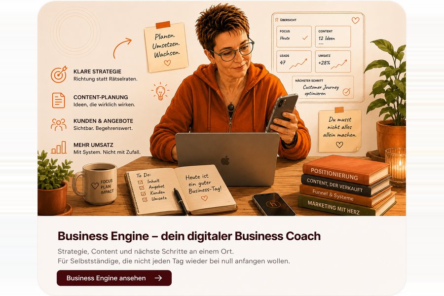 Kerstin sitzt mit Laptop und Handy am Schreibtisch, daneben die Punkte Klare Strategie, Content-Planung, Kunden und Angebote sowie Mehr Umsatz